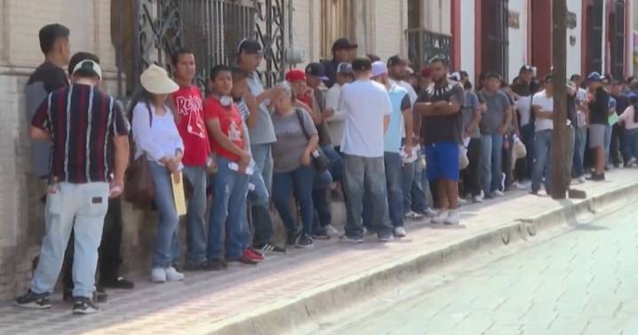 Finiquito con sabor a incertidumbre: exempleados de Daimler en Saltillo reciben liquidación