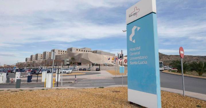 Intoxicación alimentaria en Murcia: más de 100 personas afectadas por salmonela