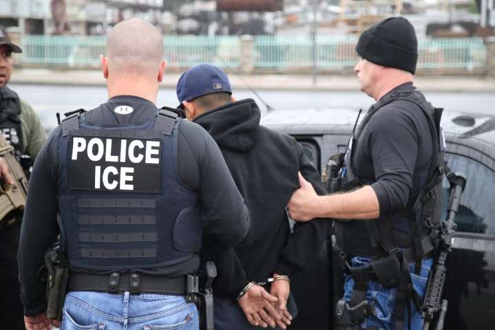 Revelan cuántos venezolanos detuvo el ICE en seis meses y cuáles son los estados de mayor riesgo para los migrantes