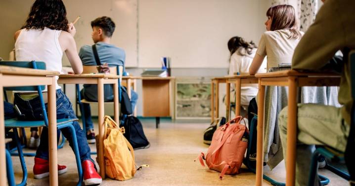 Broward public schools start year with new safety and AI measures