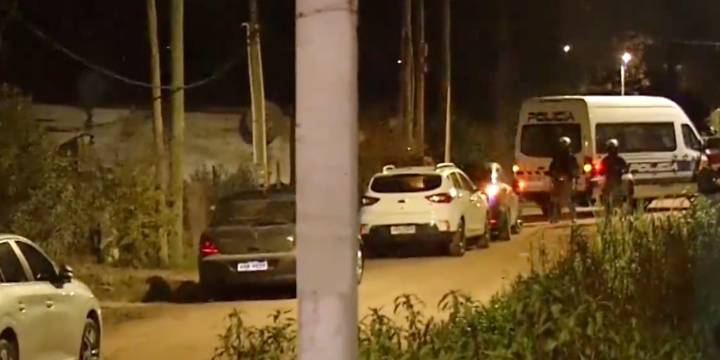 Investigan el doble crimen de hinchas de Nacional por parte de un policía tras el clásico con Peñarol