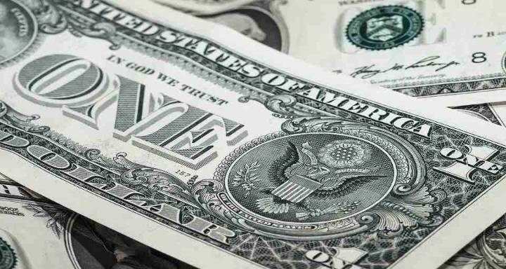 Tasa de Cambio BCV 15 de agosto de 2025: 135,6399 Bs/USD (+0,8616%)