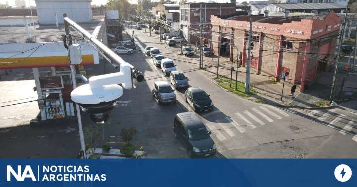 San Isidro instala 170 lectoras de patentes para control vehicular y prevención del delito
