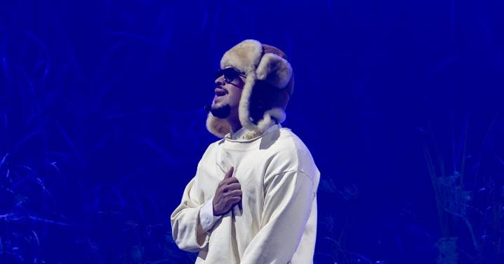 A U.S. tourist who flew to Puerto Rico for a Bad Bunny concert was fatally shot, police say