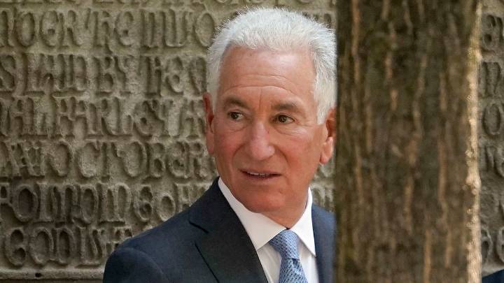 Francia convoca a embajador de EEUU por carta inaceptable sobre actitud ante el antisemitismo