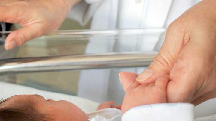 Atendidos en Granada 2.590 nacimientos en hospitales públicos durante el primer semestre del año