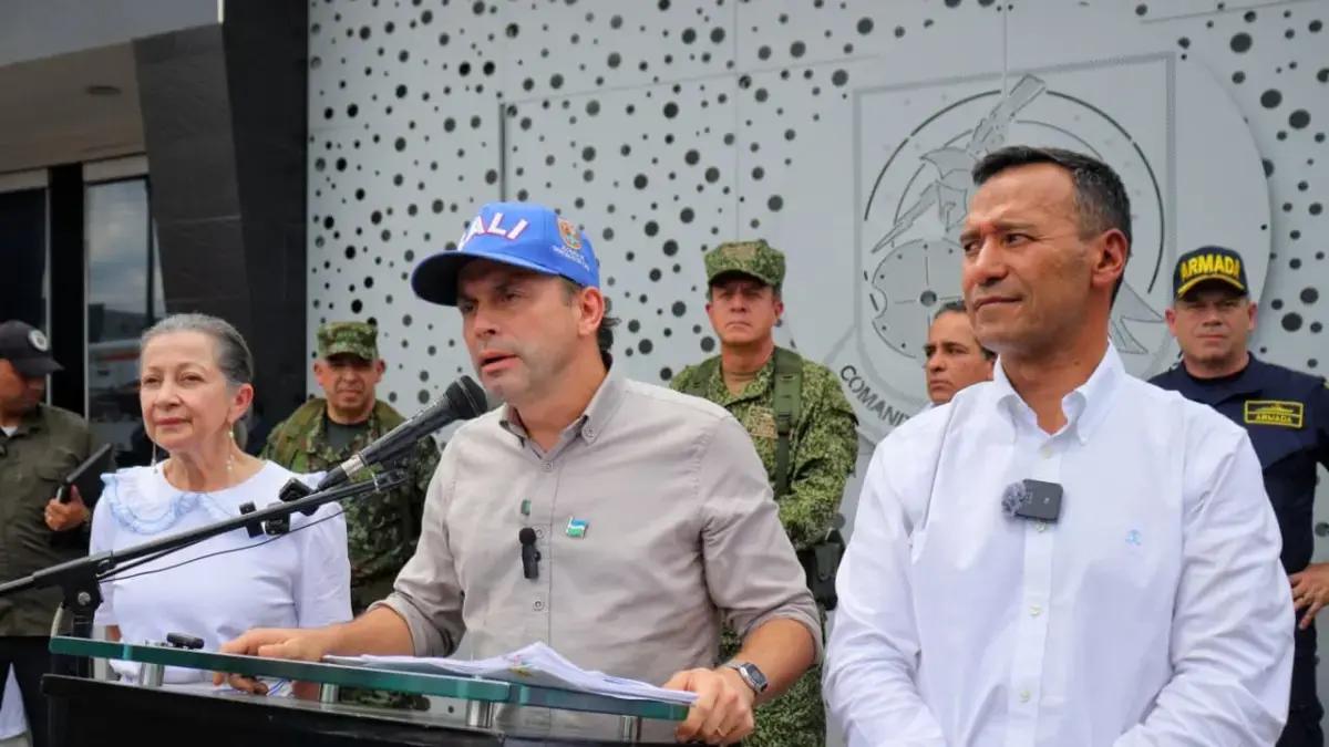‘No es aceptable que Cali tenga un municipio vecino con 2.000 hectáreas de coca’: el alcalde Alejandro Eder habla sobre el atentado en la base aérea