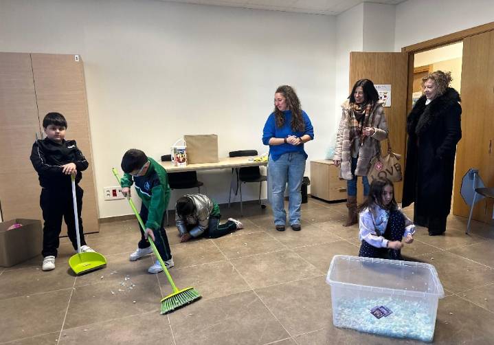 El Ayuntamiento ofrecerá a los centros escolares el programa ‘Educando en igualdad’, con talleres y acciones formativas para prevenir la discriminación El Ayuntamiento de Albacete lanza el programa ‘E