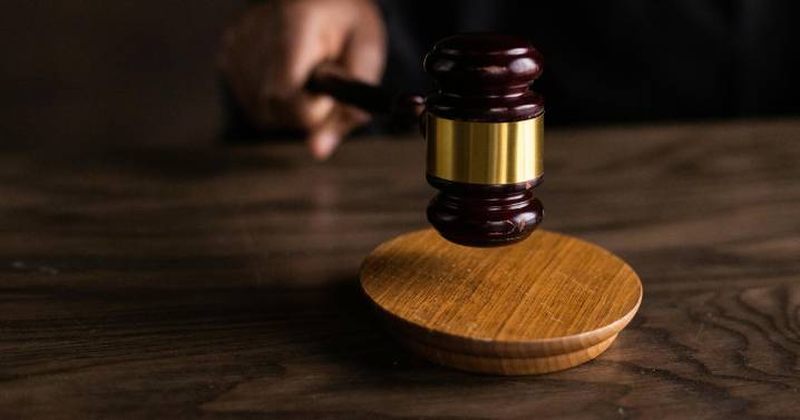 U.S. fugitive accused of faking death to avoid rape charges