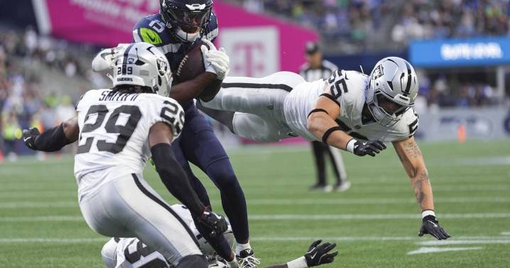 Raiders tie Seahawks 23-23 in Pete Carroll's Seattle return