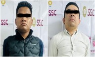 Detienen a dos hombres relacionados con robo en plaza comercial de la Benito Juárez