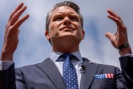 Secretario de Defensa de EEUU, orgulloso de su afiliación a iglesia ultraconservadora