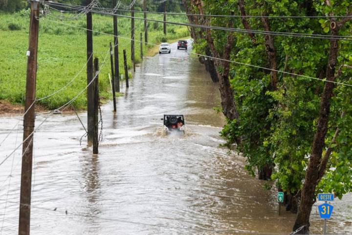 Hurricane Erin weakens to Category 3 as forecasters wait for northward turn