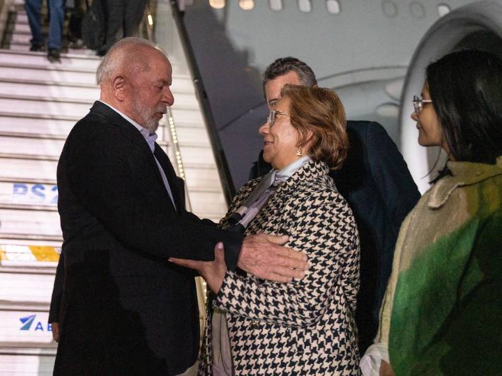 La foto: ya está Lula en Colombia para la cumbre de presidentes amazónicos