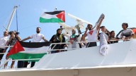 Barcelona despide a la flotilla que intentará romper el bloqueo de Gaza