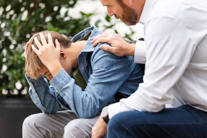 Teen Refuses to Take Stepfamily’s Last Name, Says Honoring Late Dad Matters More