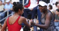 Venus Williams and Leylah Fernandez reach 3rd round of women's doubles