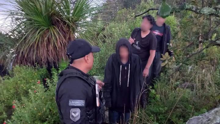 Rescatan a tres jóvenes extraviados en el Parque Sierra de Guadalupe