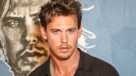 Why Austin Butler slept overnight on ‘Caught Stealing’ set
