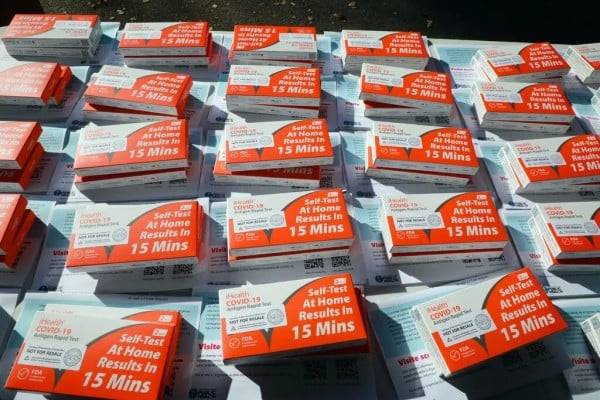 Por qué el Covid se está propagando nuevamente este verano