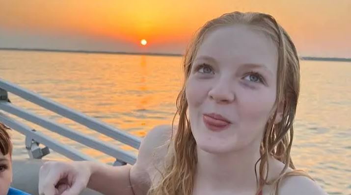 Pregnant teen left brain dead in road rage shooting dies after going on life support long enough for docs to save baby