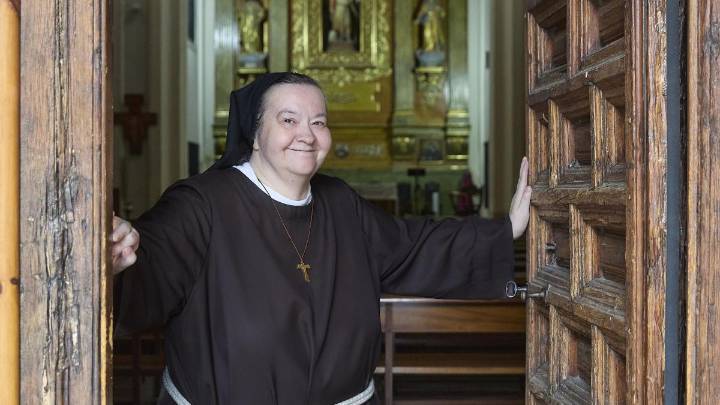 Mariuca Mesones, hermana clarisa: “Nos piden oraciones por WhatsApp y por e