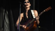 Gracie Abrams Covers Taylor Swift's 'All Too Well' During L.A. Concert