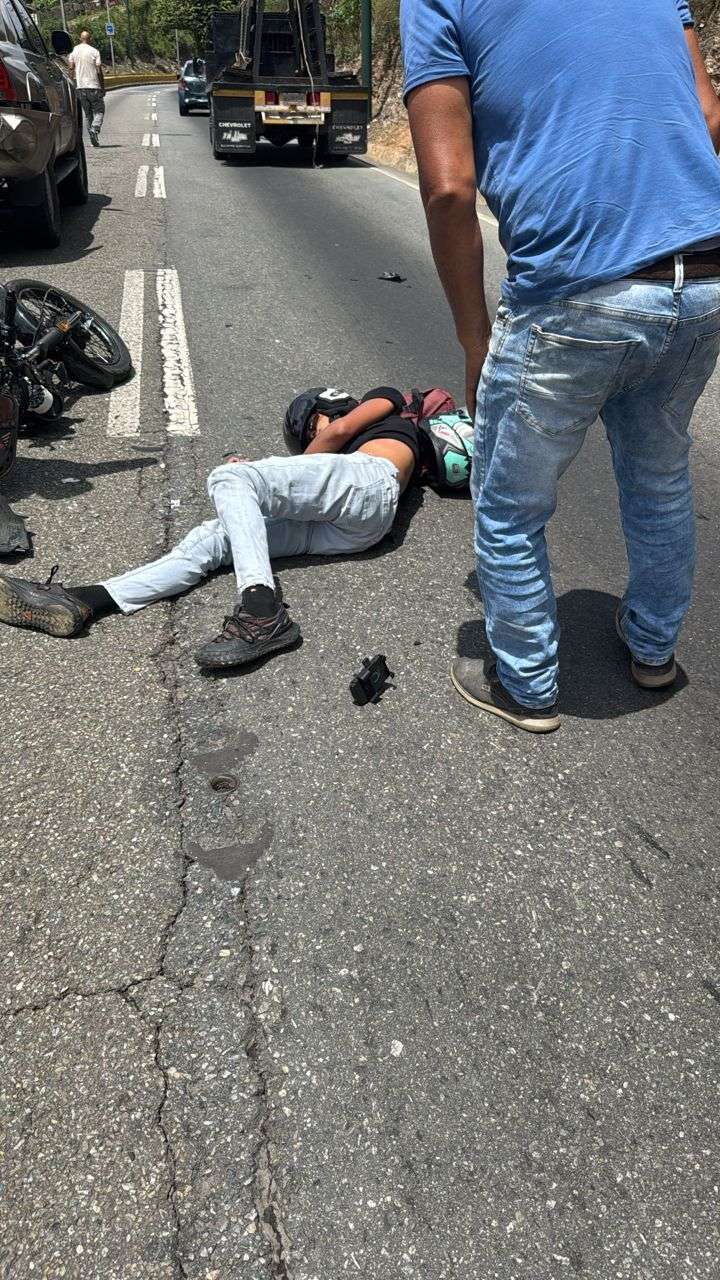 Reportan accidente con motorizado en el kilómetro 3 de la Panamericana este 27Ago 