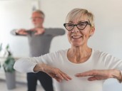 Qué tienen en común las personas que viven hasta los 100 años, según la ciencia