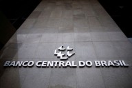 Brazil's central bank stresses need for prolonged restrictive rates despite softer inflation