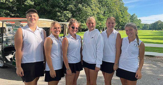 Manistee, Ludington golf competes in Whitehall