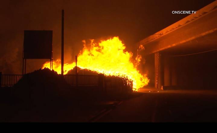 California, Oregon wildfires worsening amid heat wave