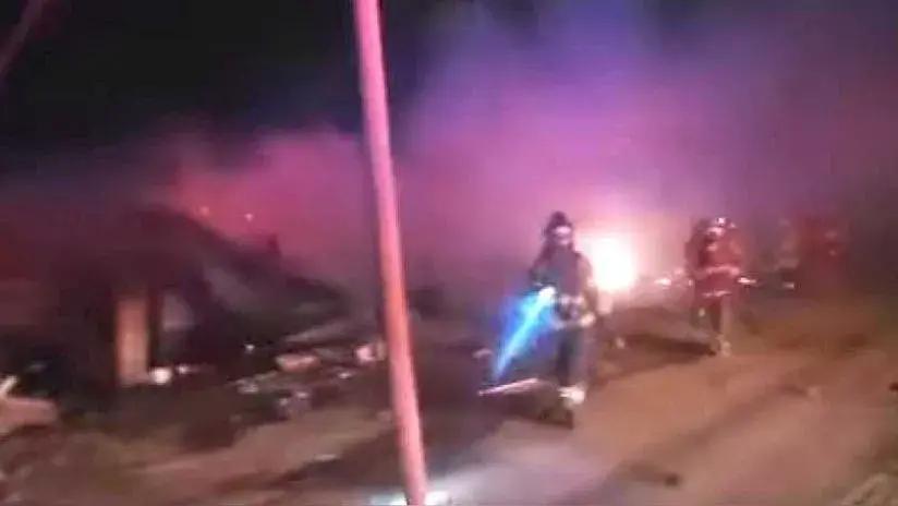 Un incendio consumió casa de material rústico en Carabayllo: propietario resultó herido