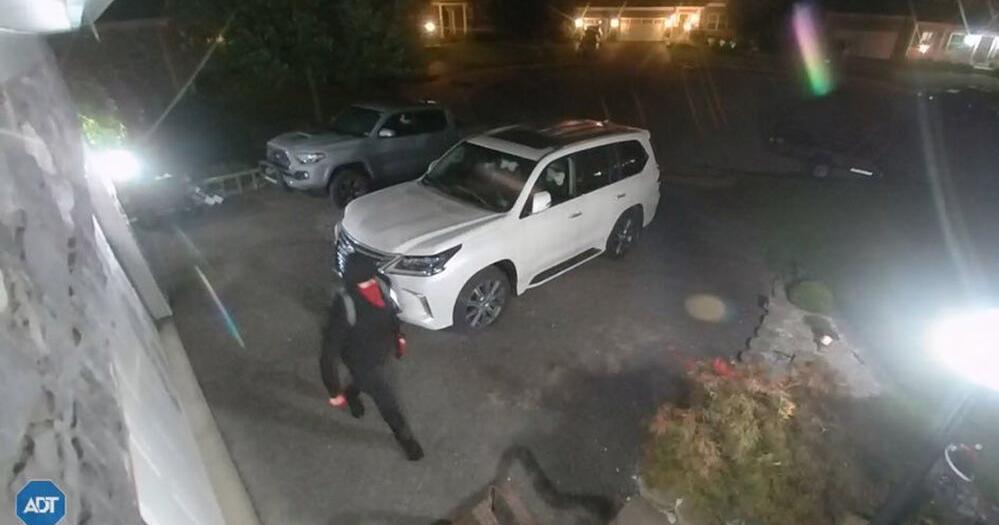 $1,000 reward offered by attorney in Aug. 3 rash of thefts from vehicles in Charles Pointe area of Bridgeport, West Virginia