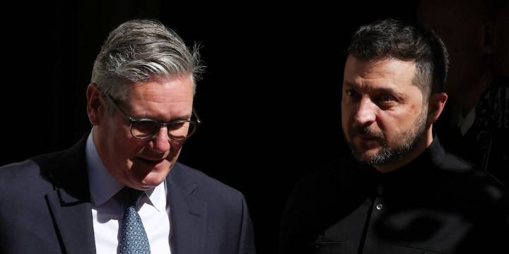 Starmer recibió a Zelensky en Londres para coordinar la presión sobre Rusia antes de la reunión Trump
