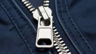 Hacer fuerza no va más: el producto que tenés que frotar sobre el cierre para destrabarlo