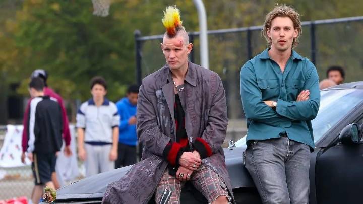 Atrapado robando: Austin Butler y Matt Smith sorprenden en nueva cinta