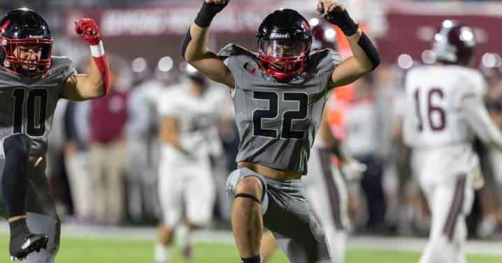 Union linebacker Tucker Koch's 'old-school' mentality sets him apart