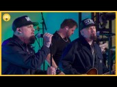 Good Charlotte performs 'The Anthem' on 'GMA'