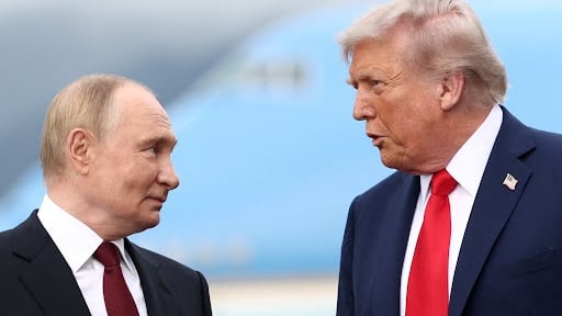 Trump and Putin arrive in Alaska for summit