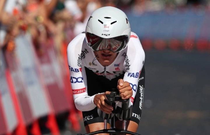 Isaac del Toro finaliza cuarto en la tercera etapa de la Vuelta a Burgos