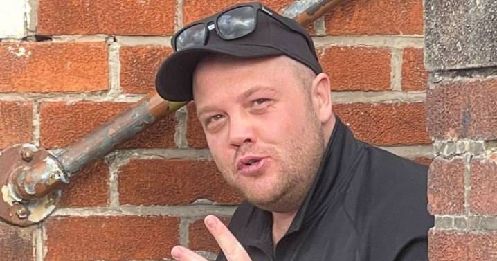 Dad, 38, dies after being 'bitten by venomous spider' he bought on the internet