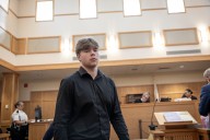 Defense lawyer argues arrest of accused teen drug dealer was built on flimsy search warrant