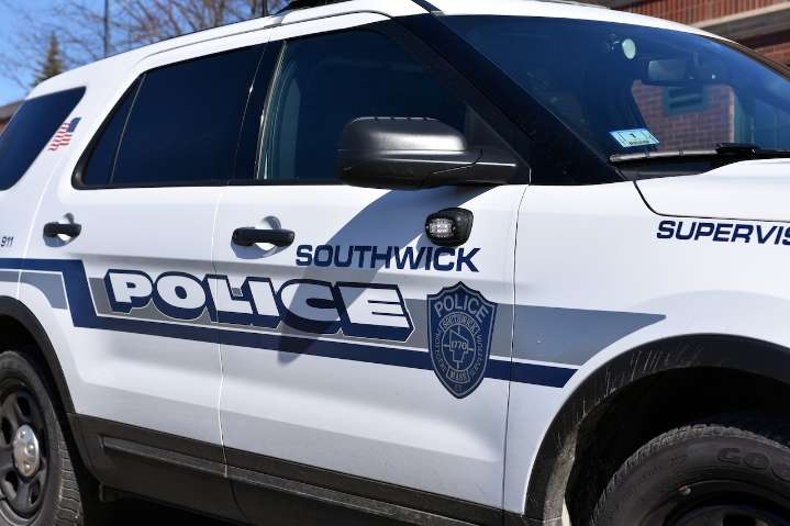 $15,000 worth of chainsaws stolen from Western Mass. tree company