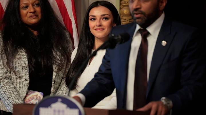 FBI Director's Girlfriend Sues Podcaster Over Claim She's a Spy for Israel