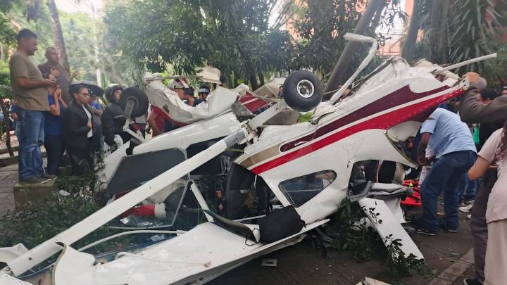 Video: avioneta se desplomó cerca del Estadio Atanasio Girardot de Medellín
