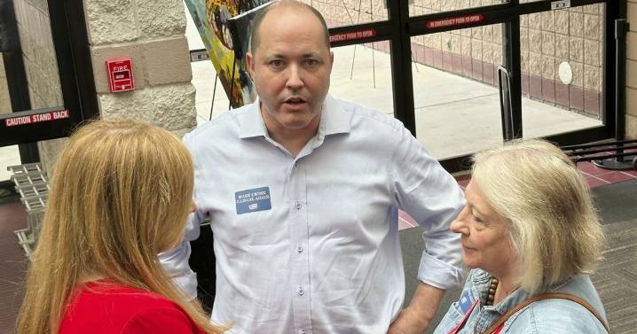 A top Republican in the Georgia governor's race is suing his rival over campaign financing