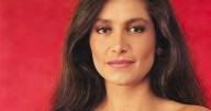 Quiero envolverme en tus brazos: Daniela Romo, Yo no te pido la Luna y la historia de un clásico atrevido