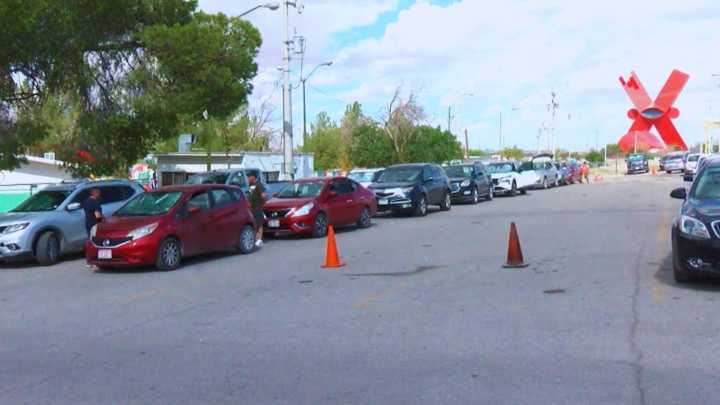 Alertan Sobre Oferta de Engomados Ecológicos “Sin Fila” en Ciudad Juárez