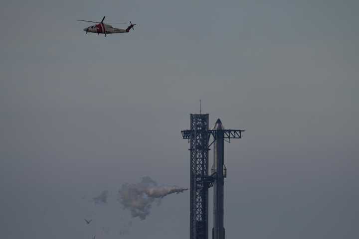 SpaceX scrubs 10th flight test of Starship